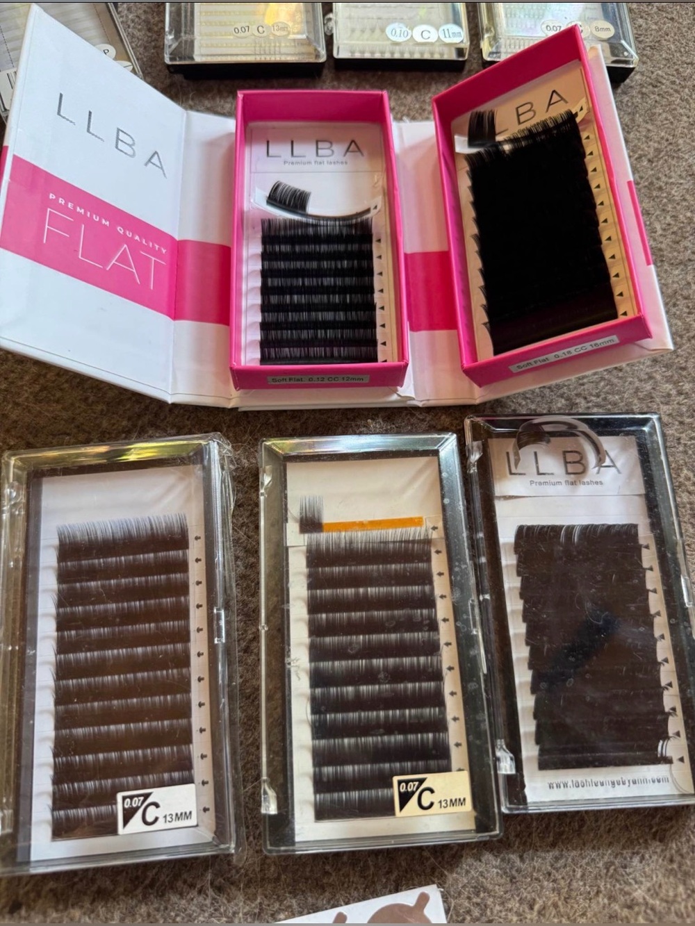 HUGE high quality lash supply lot - Picture 7 of 11